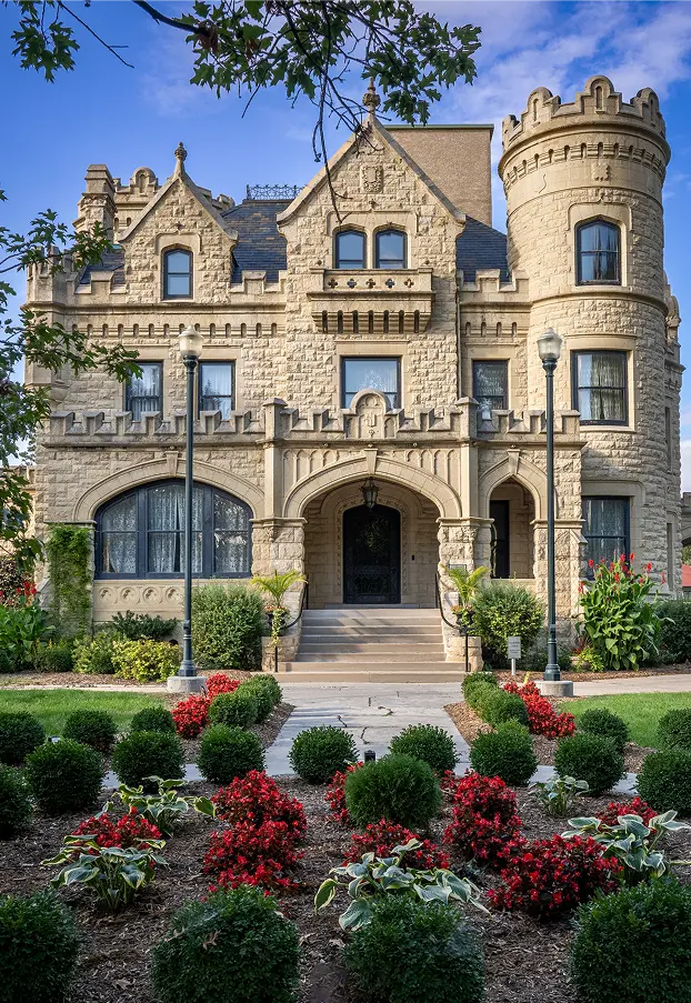 omaha-building